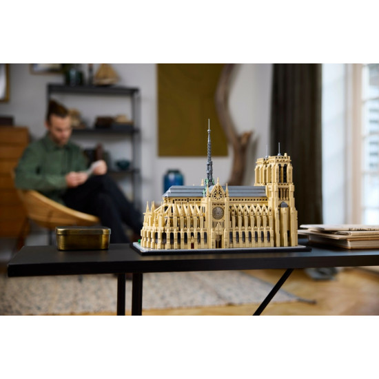 Klocki Architecture 21061 Notre-Dame w Paryżu