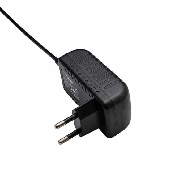 Zasilacz 5V/2A 10W AK-TB-22 5.5X2.1MM Sieciowy uniwersalny 