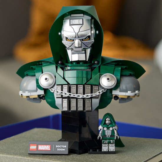 Klocki Super Heroes 76345 Popiersie Doktora Dooma 
