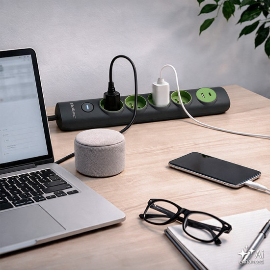 Listwa zasilająca z podświetlanym włącznikiem | 4gniazda z uziemieniem | 1xUSB-C 15W | 1xUSB 12W | 1.8m 