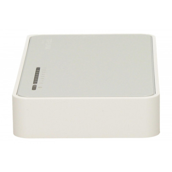 SF1008D switch L2 8x10/100 Desktop