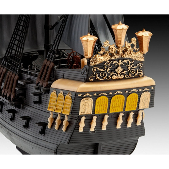 Black Pearl 1/150 