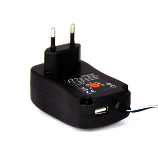 Zasilacz uniwersalny do tabletów MT6267 V2