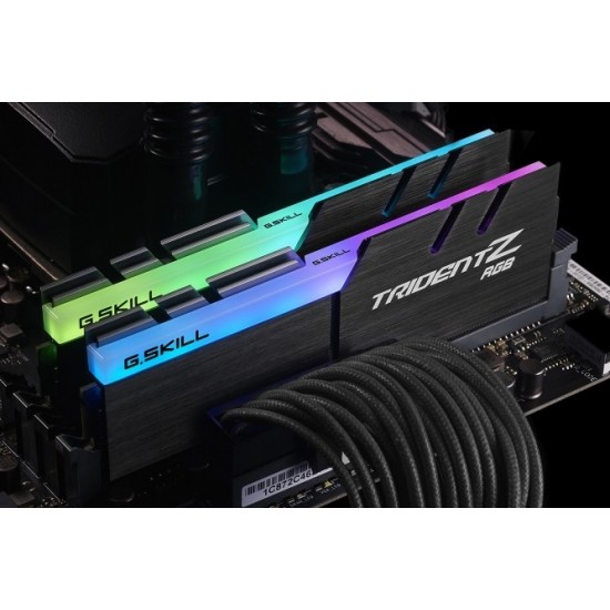 Pamięć DDR4 32GB (2x16GB) TridentZ RGB for AMD 3200MHz CL16 XMP2 
