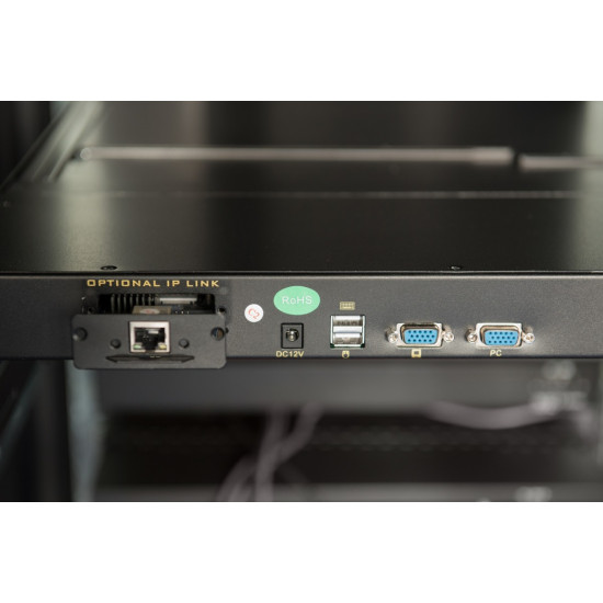 Konsola 19 LCD z touchpad KVM 8 portów 1U komplet kabli (8xDS-19231) klawiatura US