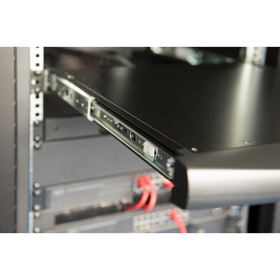Konsola 19 LCD z touchpad KVM 8 portów 1U komplet kabli (8xDS-19231) klawiatura US
