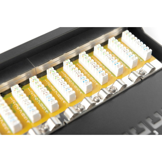 Patch panel 10