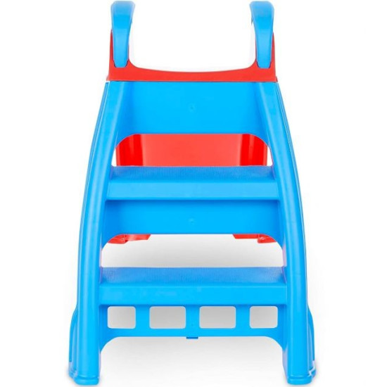 Pierwsza zjeżdżalnia czerwono-niebieska