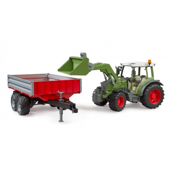Ciągnik Fendt Vario 211 z ładowaczem czołowym i wywrotką