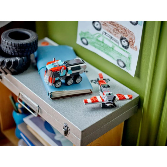 Klocki Creator 31146 Ciężarówka z platformą i helikopterem