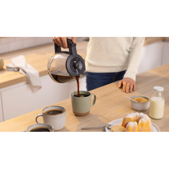 Ekspres przelewowy MyMoment TKA2M114 czerwony