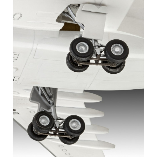 Model plastikowy Samolot Airbus A330-300 Lufthansa 1/144