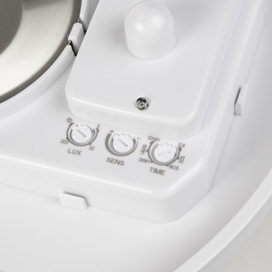 Lampa z mikrofalowym czujnikiem MCE309 