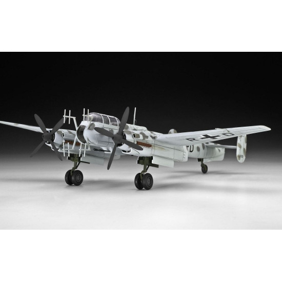 Model plastikowy Arado AR-240 1/72
