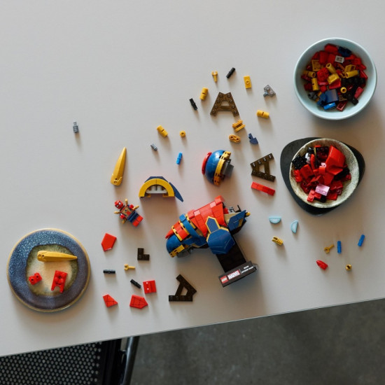 Klocki Super Heroes 76326 Popiersie Iron Spider-Mana 