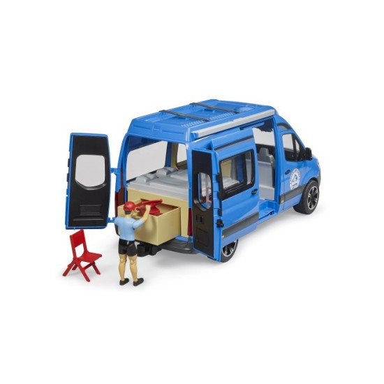 Pojazd MB Sprinter Camper z figurką i akcesoriami