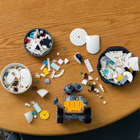 Klocki Disney Pixar 43279 Wall-e i Ewa 