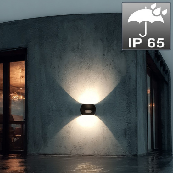 Ścienna lampa LED z czujnikim PIR MCE366 