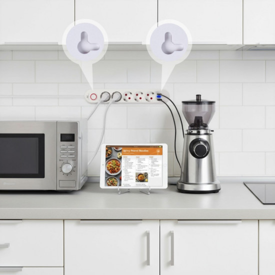 Listwa zasilająca 5 gniazd MCE395 W 3xUSB, 110-240v AC 50/60Hz, 2,1A max 2500W, biała