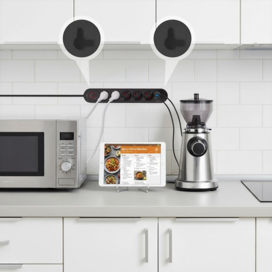 Listwa zasilająca MCE395 B 5 gniazd 3xUSB, 110-240V AC 50/60Hz, 2.1A max 2500W, czarna