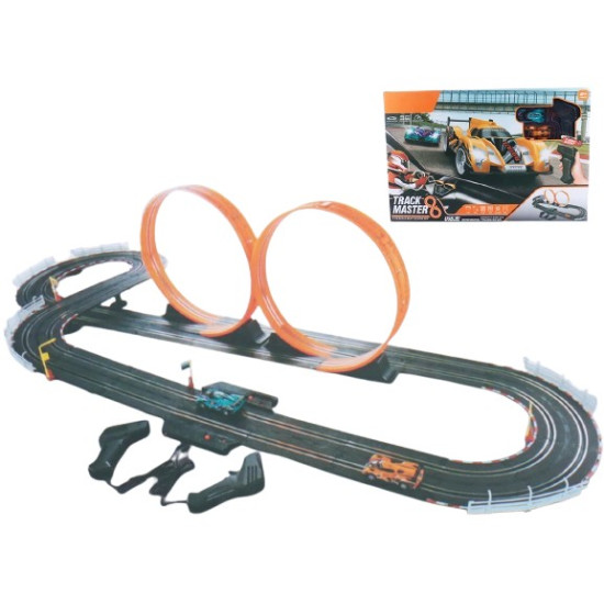 Tor samochodowy z dwoma pętlami