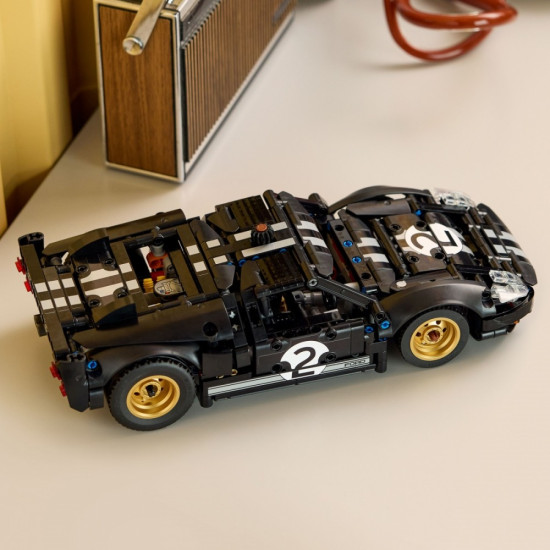 Klocki Technic 42223 Samochód wyścigowy 1966 Ford GT40 MKII