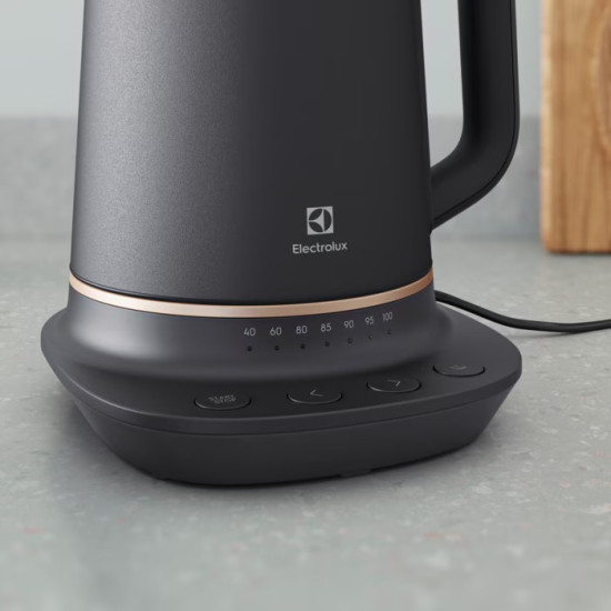 Czajnik bezprzewodowy Explore 7 E7K1-6BP