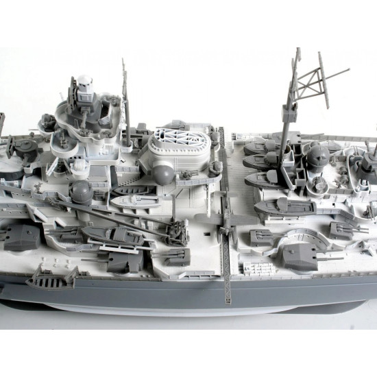 Model plastikowy statek Tirpitz 1:350