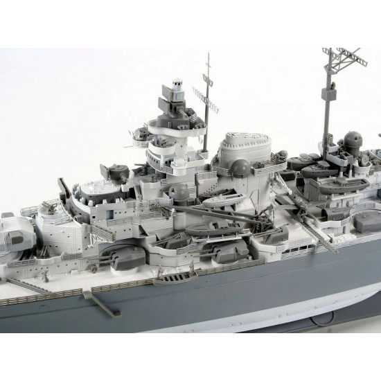 Model plastikowy statek Tirpitz 1:350
