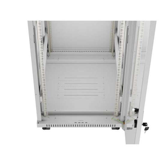 Szafa instalacyjna rack stojąca 19