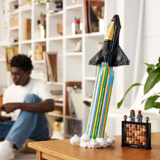 Klocki Icons 10391 Radość z Pharrellem Williamsem 