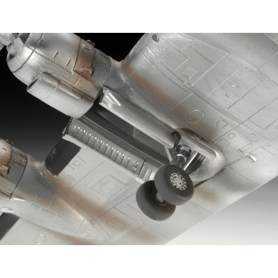 Model plastikowy Lockheed L.1049G Super Constellation Lufthansa 