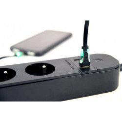 Inteligentna listwa zasilająca Tuya 4xFR 2xUSB-A 1xUSB-C Czarna 